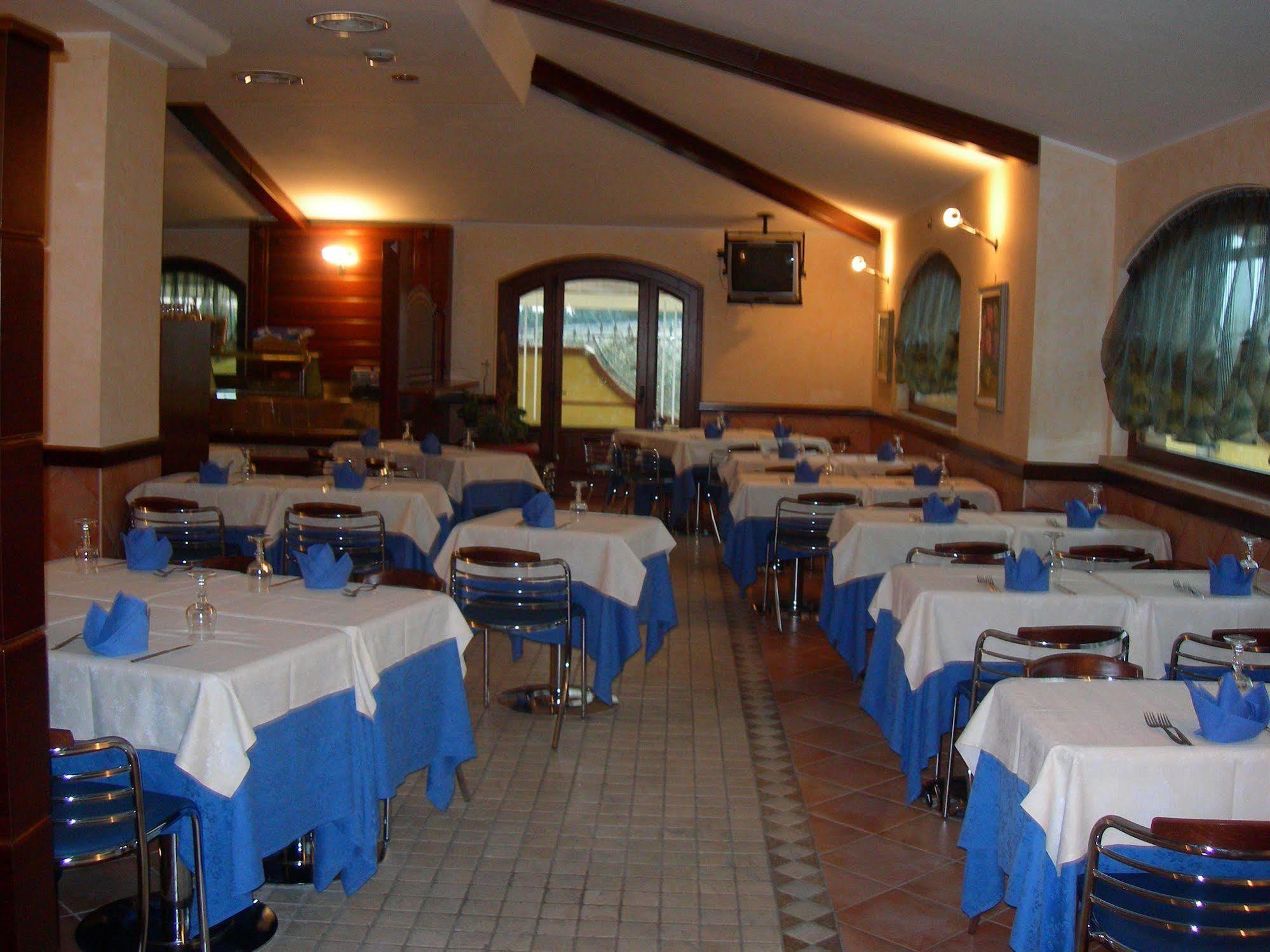 La Del Cavaliere Hotel 3*