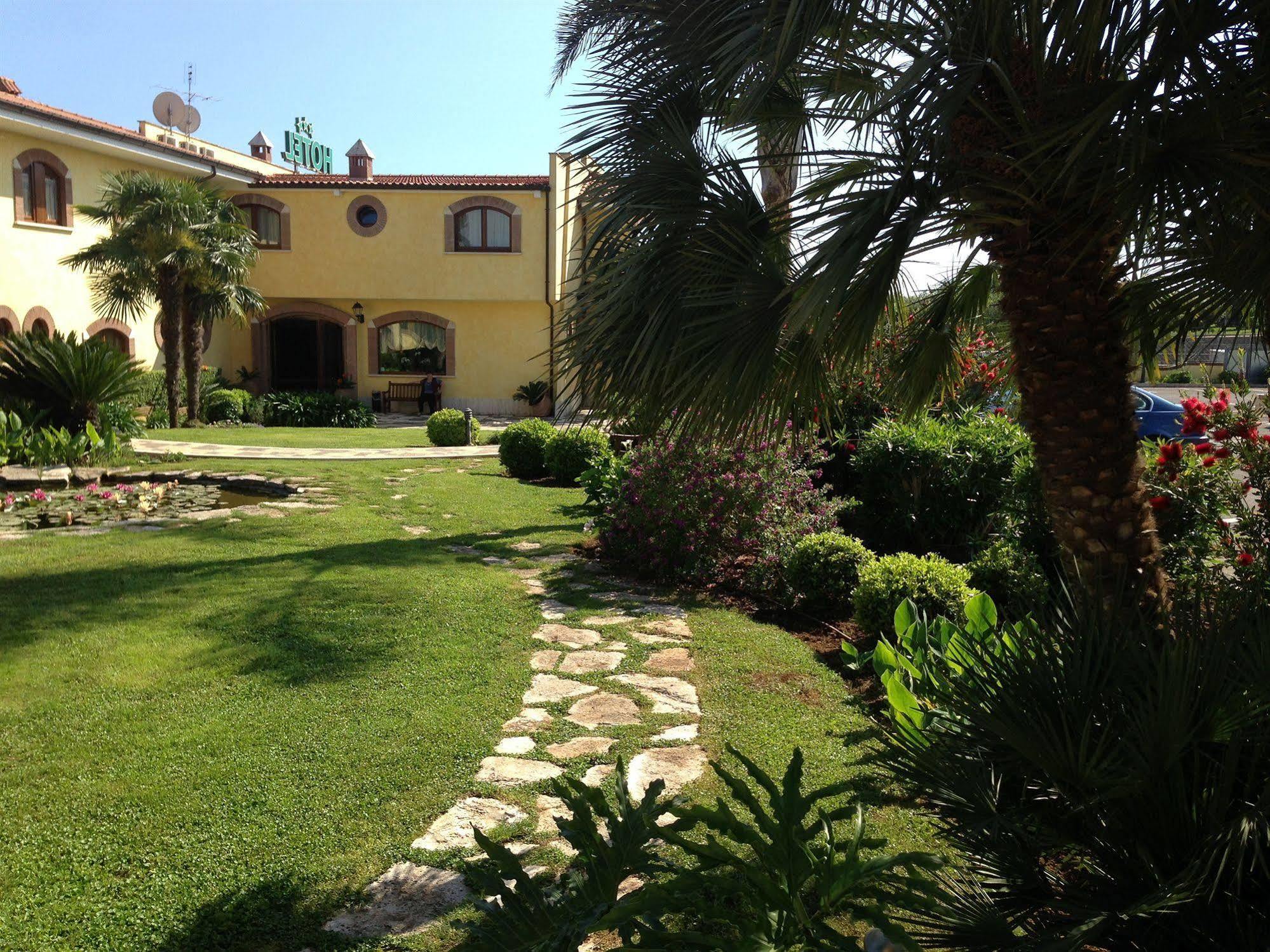 La Del Cavaliere Hotel Borgo Montello